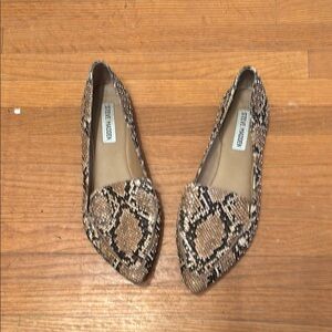 Steve Madden Brown Flats with Snakeskin Pattern